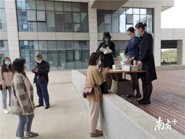 1587636225957285.jpg 640.webp (7).jpg