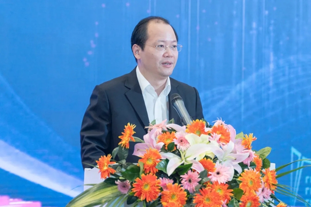 1618396070951690.jpg 640.webp (4).jpg