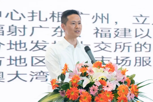 1618396088501320.jpg 640.webp (5).jpg