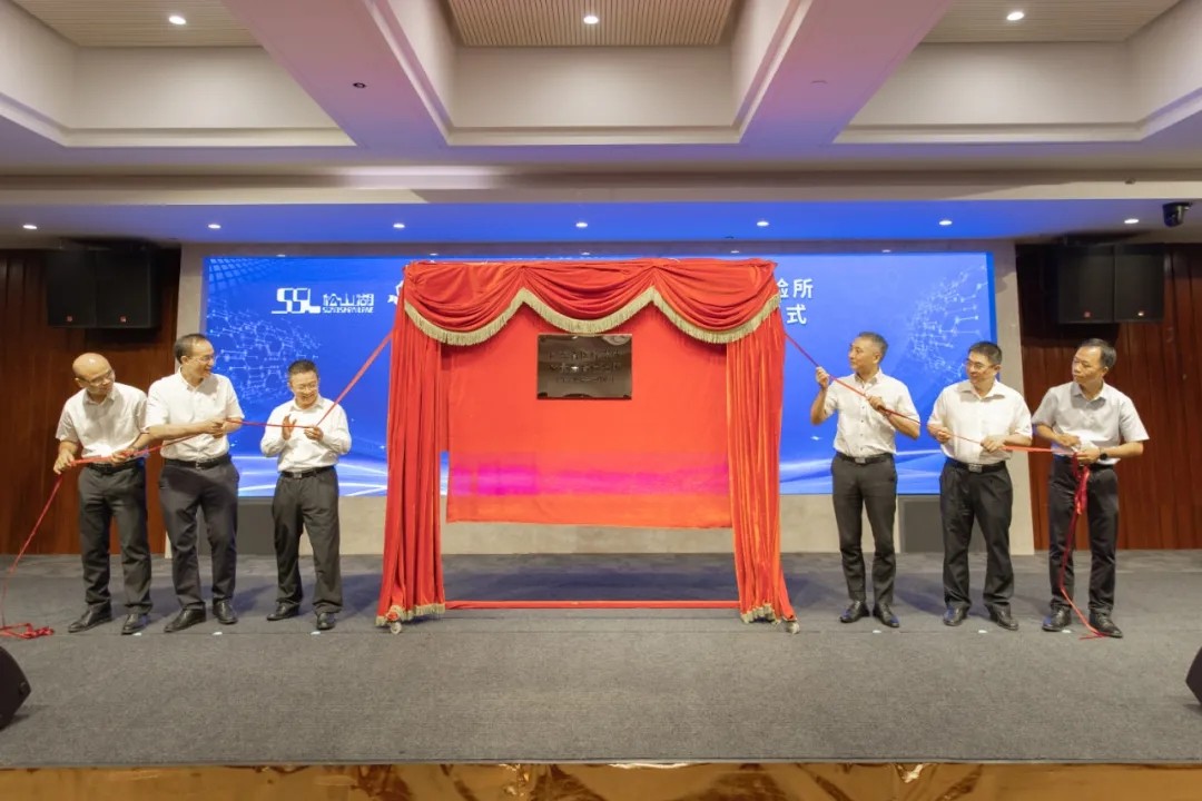 1630200299100771.jpg 640.webp.jpg